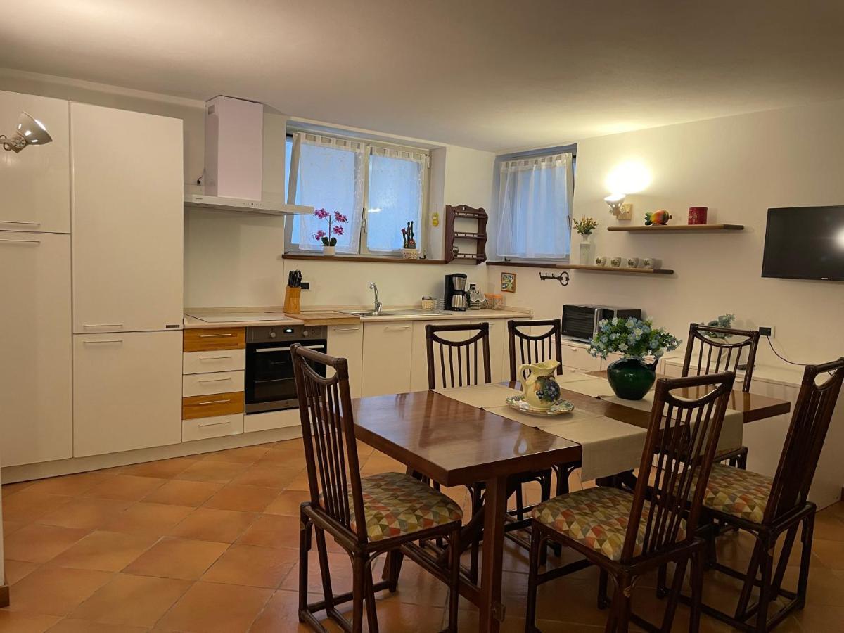 Tatjana House Apartment เบรนโซเน ซูล การ์ดา ภายนอก รูปภาพ